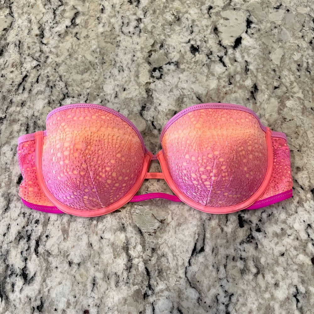 Victoria’s Secret Swimsuit Top